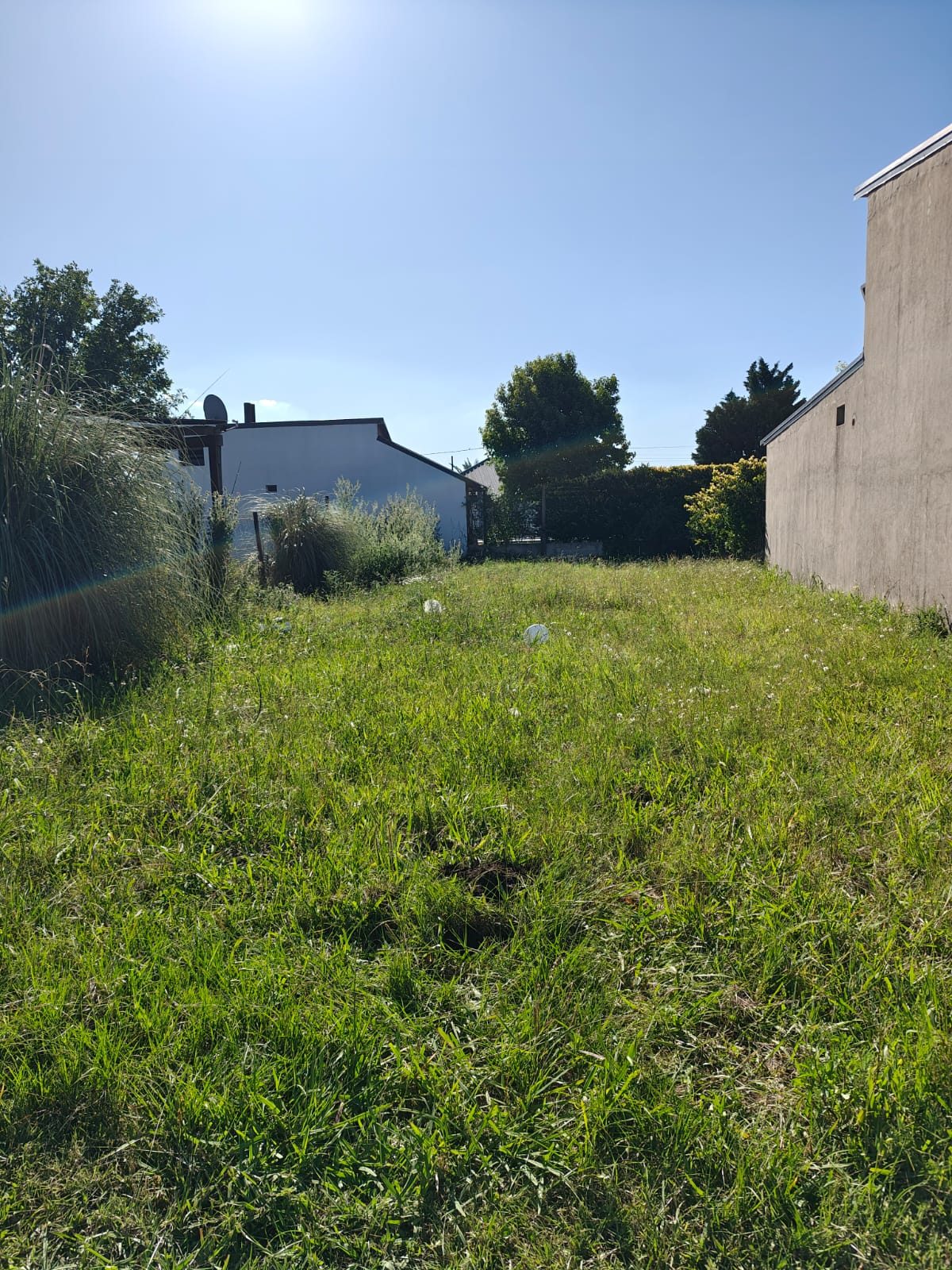 Terreno en venta – Barrio Bosque Azul, Roldán